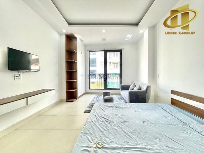Hình ảnh Căn 1PN mới keng- bancon- máy giặt riêng gần sân bay