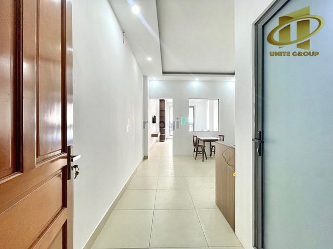 Hình ảnh Căn 1PN mới keng- bancon- máy giặt riêng gần sân bay