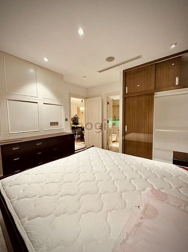 Hình ảnh PHÁP LÝ ĐẦY ĐỦ! CH Vinhomes Central Park Bình Thạnh 2tỷ446, 2PN ,NTCB