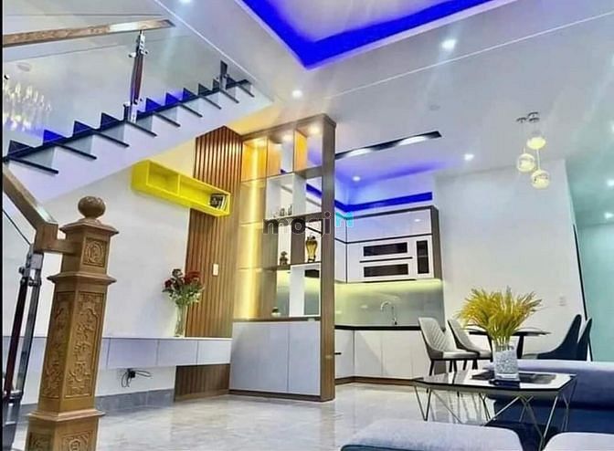 Hình ảnh Chuyển nhà mới cần bán nhà Trần Quang Diệu, Q.3 1.605 tỷ 61m2, SHR