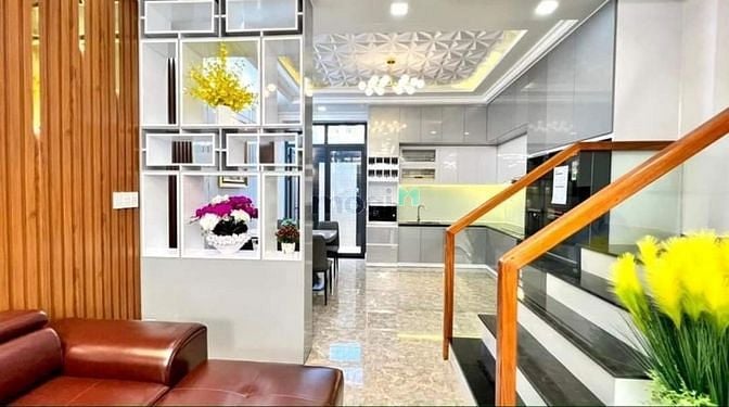 Hình ảnh Thanh lý giá ngộp nhà ĐỐNG ĐA, TB 57m2 chỉ còn 2,89 tỷ