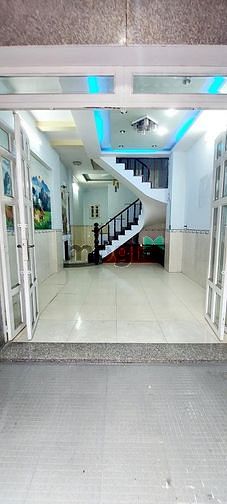 Hình ảnh Bán nahf 3.3 tỷ công chứng ngay