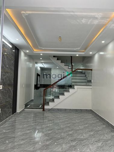 Hình ảnh Bán nhà Nguyễn Văn Hới - ô tô đỗ cửa
