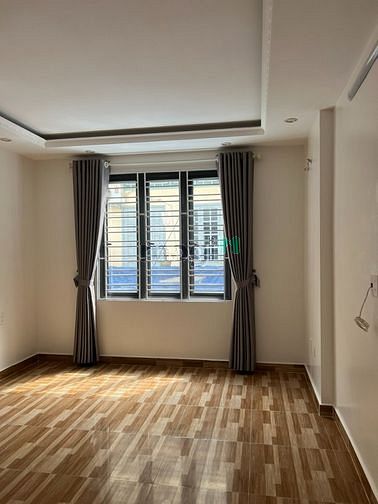 Hình ảnh Bán nhà Nguyễn Văn Hới - ô tô đỗ cửa