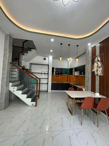 Hình ảnh Bể trái phiếu bán nhà XÓM CHIẾU Q4, 50m2 giá chỉ còn 1,tỷ245