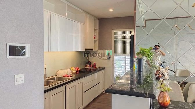 Hình ảnh Chung cư cao cấp quận 2, SADORA THỦ THIÊM 130m2 giá 3,860 tỷ 3pn 2wc