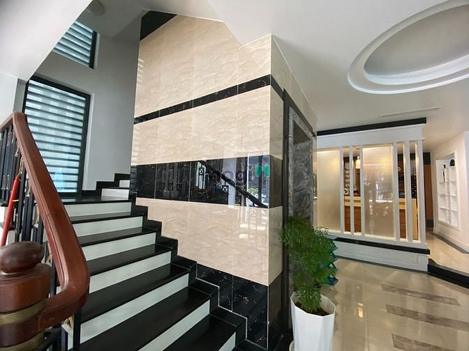 Hình ảnh Cho thuê biệt thự 500 m tuyến 2 lê hồng phong