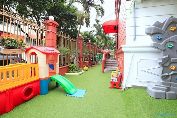 Hình ảnh Cho thuê trường học 1.026m2 đất MT Phan Xích Long 30x36m - 1 trệt 3L !