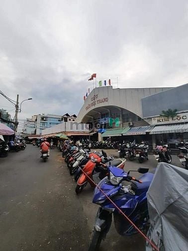 Hình ảnh [Hiếm] Bán nhà 4 tầng, 30m2, đường Trần Hữu Trang, P.10
