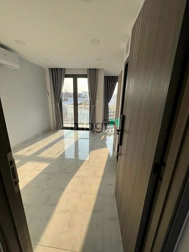 Hình ảnh Gần chợ BẾN THÀNH! nhàLý Tự Trọng, Quận 1. 72m2(4x18m), 5T. Chỉ 19,9Tỷ