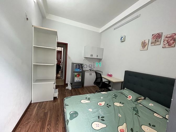 Hình ảnh Phòng ban công lớn +  cửa sổ quận 3