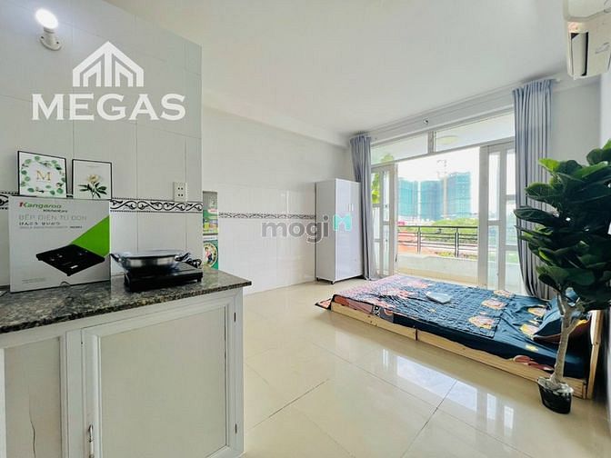 Hình ảnh Căn Hộ Đầy Đủ Nội Thất Ban Công Riêng Ngay Tên Lửa - Đỗ Năng Tế