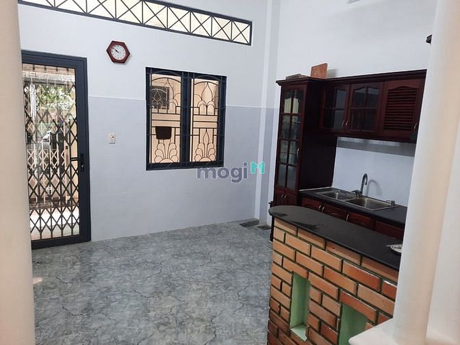 Hình ảnh Cho Thuê Nguyên Căn Đường Tạ Quang Bửu Q.8 để Ở Hoặc Kinh Doanh