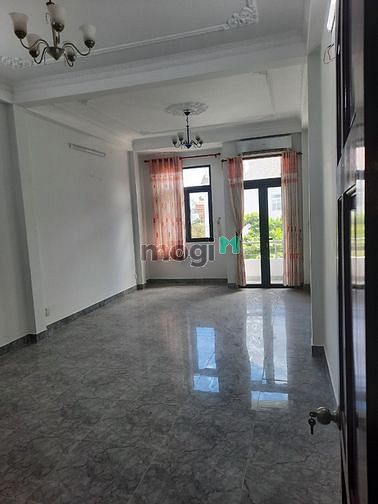 Hình ảnh Cho Thuê Nguyên Căn Đường Tạ Quang Bửu Q.8 để Ở Hoặc Kinh Doanh
