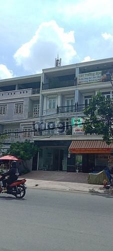 Hình ảnh Nguyên căn 3,5 tấm 5*20 có thang máy đối diện st Aone