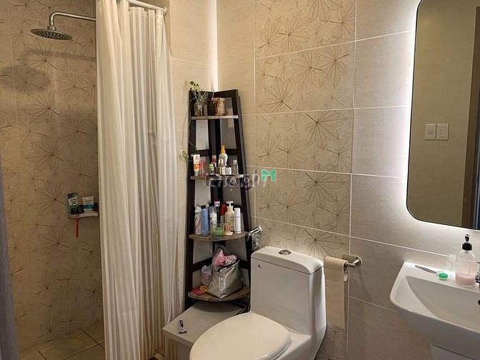 Hình ảnh Về quê sống cần bán căn Riva Park, Q.4 giá 1.835 tỷ 81m2.