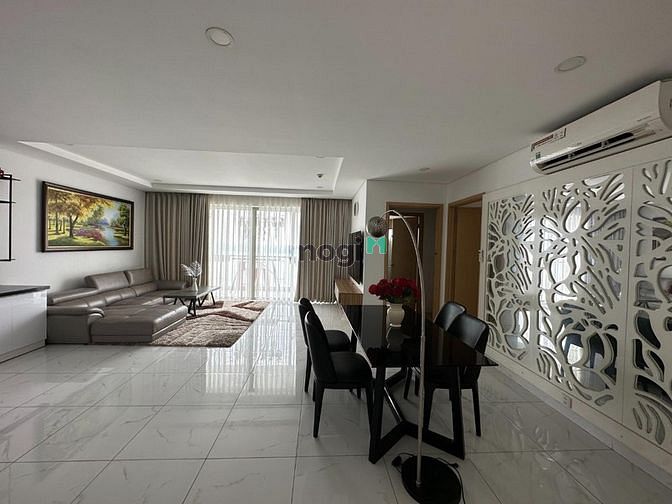 Hình ảnh Bán CHUNG CƯ Oriental Plaza, QUẬN TÂN PHÚ 106m2 chỉ 2tỷ Sẵn sổ