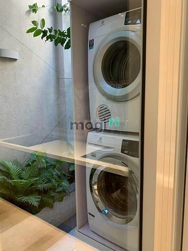 Hình ảnh Cho thuê nhà sân vườn 4 phòng ngủ