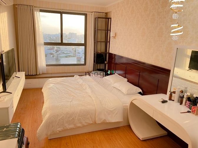 Hình ảnh MUA ĐỨT BÁN ĐỌN CH TheGoldView 74m2 2PN 1ty790