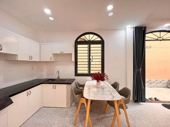 Hình ảnh BÁN GẤP Trang Chủ MB66.COM / Đăng Ký Tặng 66K THE FLEMINGTON full nội thất view tầng cao,97m2,sổ riêg