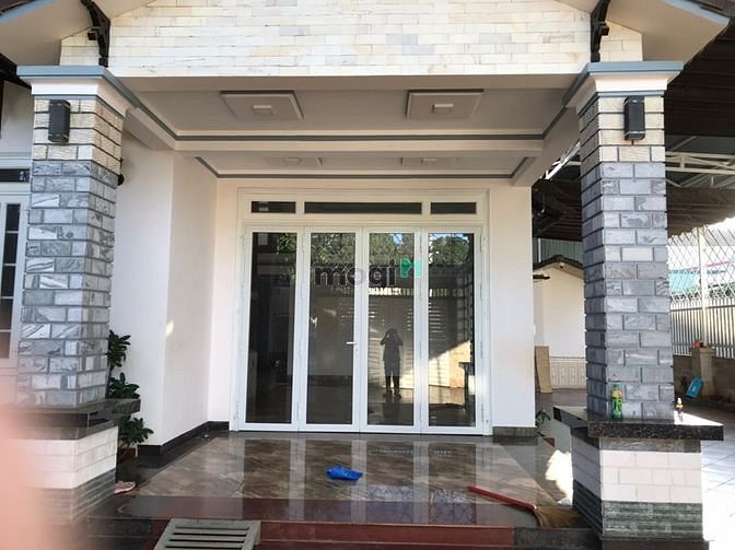 Hình ảnh Nhà 2 mặt tiền , 3PN, DT: 15m*25m, đường Nguyễn Phúc Chu