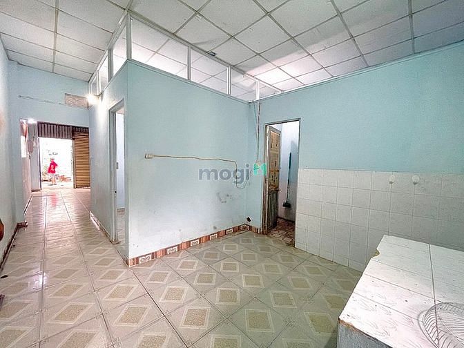Hình ảnh Cho thuê Nhà Nguyên Căn 1PN 75m2 đường Lê Văn Việt