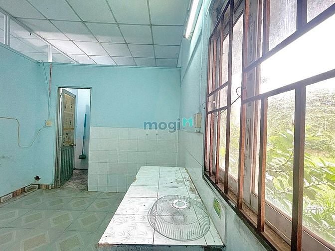Hình ảnh Cho thuê Nhà Nguyên Căn 1PN 75m2 đường Lê Văn Việt