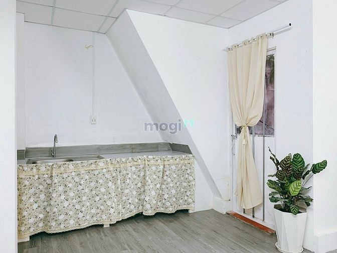 Hình ảnh Cho thuê CH Studio, ban công, Full NT, Nguyễn Đình Chiểu, Quận 1
