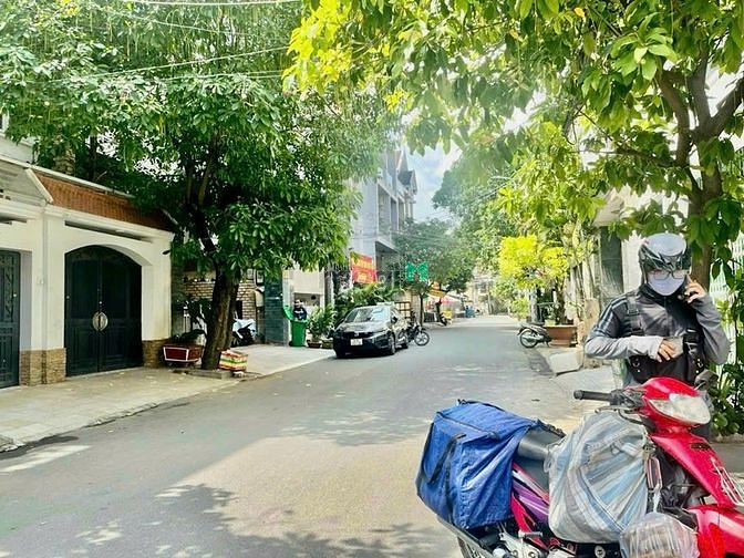 Hình ảnh Bán Đất Tặng Nhà 6.1*20_ Hẻm 12 M Thông Lê Thị Hồng