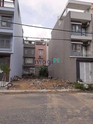 Hình ảnh Cần vốn bán gấp lô đất Đ.Hoàng Hữu Nam, gần chợ, Q9, SHR, 1 Tỷ 1
