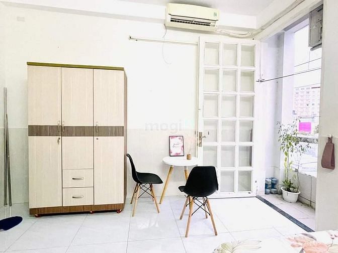 Hình ảnh Cho thuê Studio siêu xinh, ban công, Nguyễn Trãi, Q1
