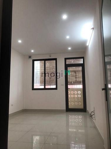 Hình ảnh Cho thuê phòng mới, đẹp - ngõ Văn Chương 2, Đống Đa, Hà Nội