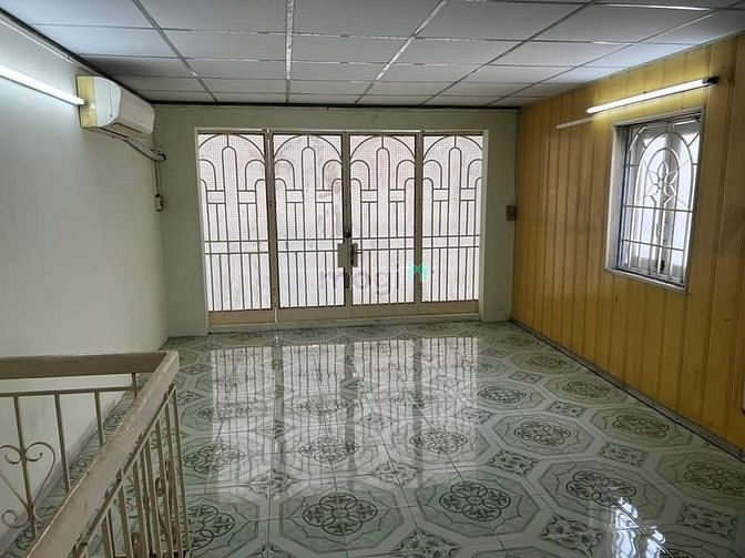 Hình ảnh Nhà Nguyên Căn Đường Dương Bá Trạc,P2Q8,DT 4mx8m, 1 Lững,1 Lầu