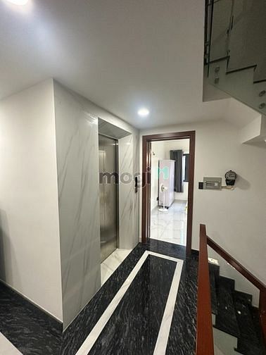 Hình ảnh Cho thuê phòng siêu sang nằm ngay trung tâm tân phú