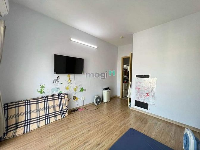 Hình ảnh Bán nhanh Trang Chủ MB66.COM / Đăng Ký Tặng 66K Oriental Plaza, Tân Bình 1.970 tỷ 78m2.