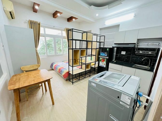 Hình ảnh CĂN HỘ DỊCH VỤ - 1 Phòng ngủ cửa sở lớn