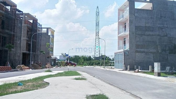Hình ảnh Chỉ với 2tỷ5 đã sở hữu ngay miếng đất MT đường Trần Lựu, Q2, đã có sổ
