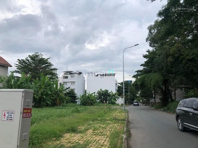 Hình ảnh Chủ nhà bán gấp đất MT Nguyễn Khoa Đăng, Quận.2, 85m², 2tỷ1, có sổ