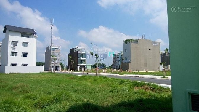 Hình ảnh Chỉ với 2tỷ5 đã sở hữu ngay miếng đất MT Đ. Trần Lựu, Quận2, đã có sổ