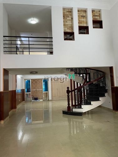 Hình ảnh Cho thuê nhà HXH 243/2 Chu Văn An p12 Bình Thạnh