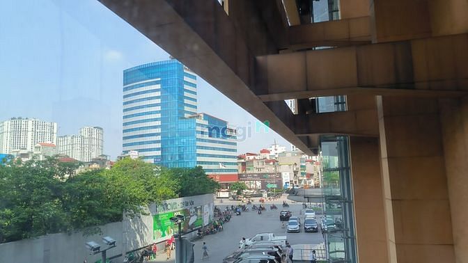 Hình ảnh Cho thuê mặt bằng kinh doanh đẹp mặt phố Tây Sơn diện tích đa dạng