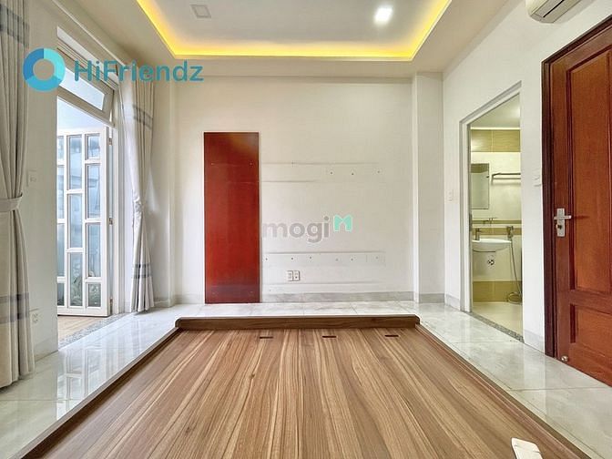 Hình ảnh Trống sẵn phòng ban công full nội thất