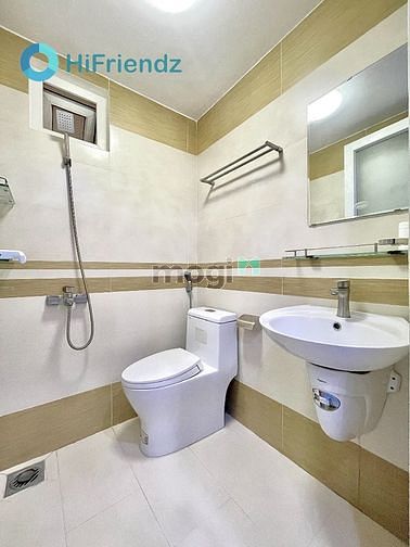 Hình ảnh Trống sẵn phòng ban công full nội thất