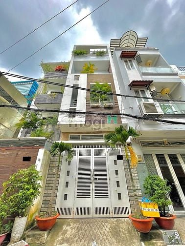 Hình ảnh Trống sẵn phòng ban công full nội thất