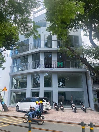 Hình ảnh 15m x 15m, Hầm 5 Tầng. Phường Đa Kao, QUẬN 1. Có thang máy