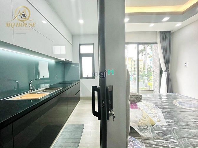 Hình ảnh Cho thuê studio cửa sổ full nội thất gần Ngã Sáu Cộng Hòa