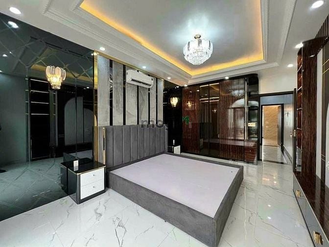 Hình ảnh Bán nhà 5 tầng lê hồng phong siêu víp có thang máy