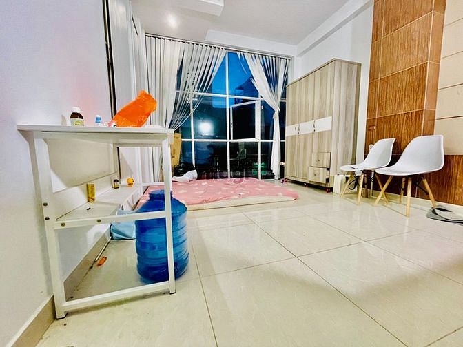 Hình ảnh Cho thuê Studio full nội thất Huỳnh Văn Bánh