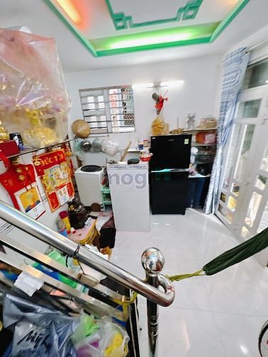 Hình ảnh Căn góc đường số quận 4 giá bèo 2 tỷ thôi 20m2