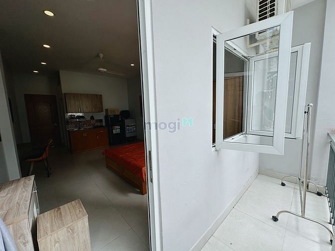 Hình ảnh ⚜️Studio Rộng 25m2 Có Ban Công Và Máy Giặt Riêng Gần Cầu Công Lý